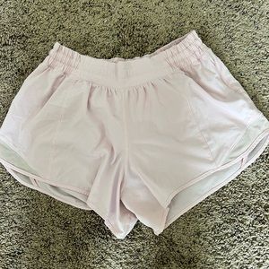 Lululemon hotty hot! Strawberry milkshake